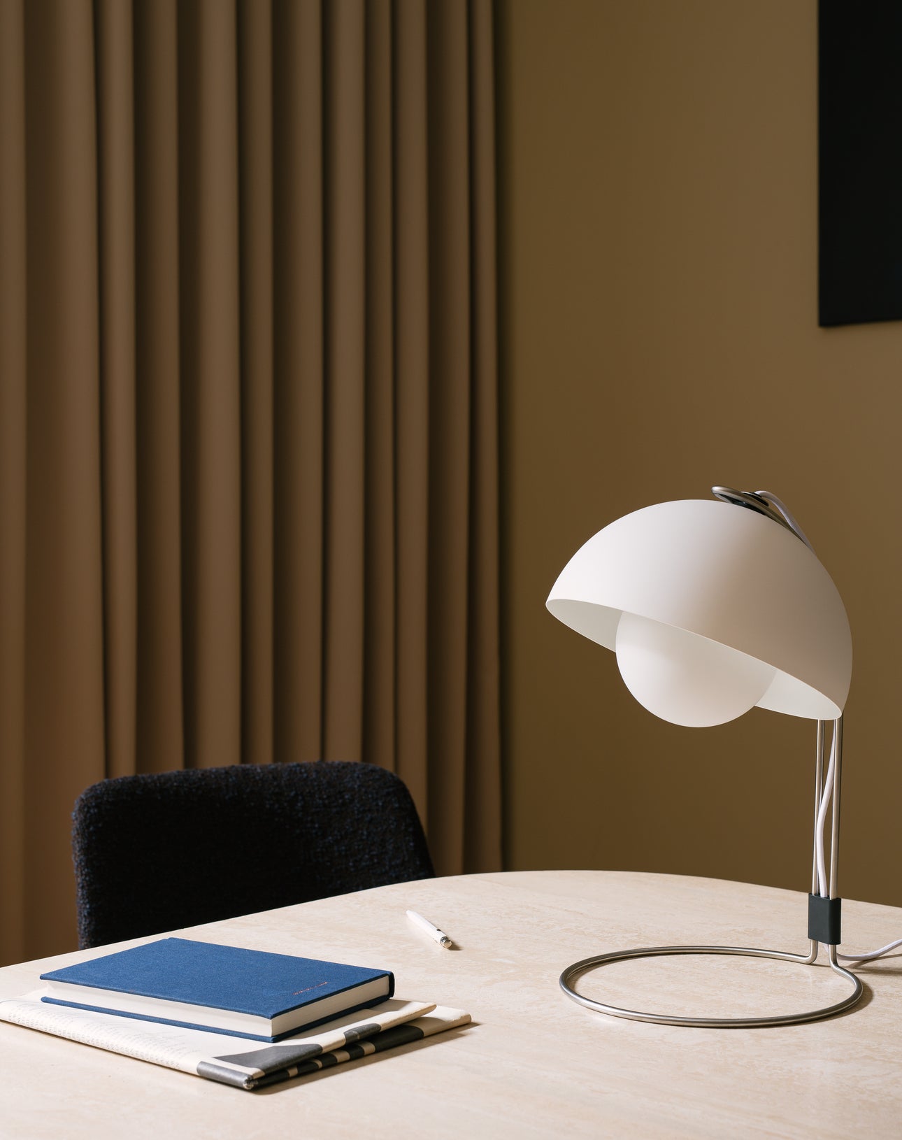 Tradition Flowerpot VP4 table lamp