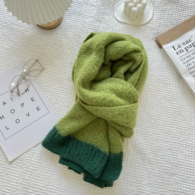 Women's Minimalist Classic Style Solid Color Polyester Scarf