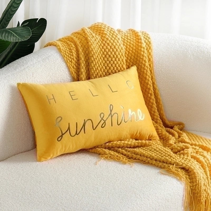 Minimalist Classic Style Letter Polyester Pillow Cases