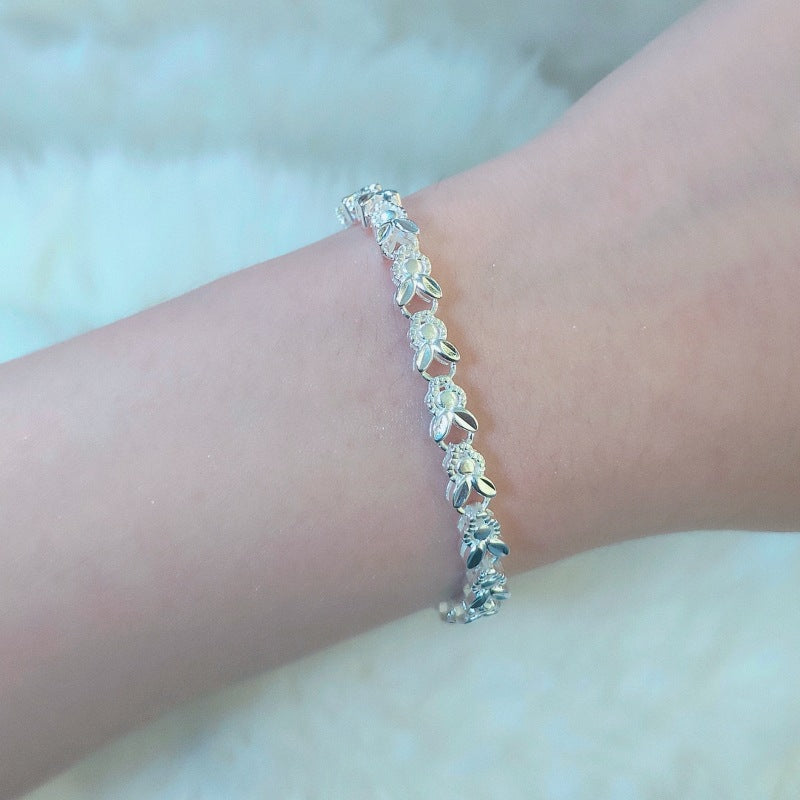✨Elegant Sparkling Lucky Clover Bracelet🍀
