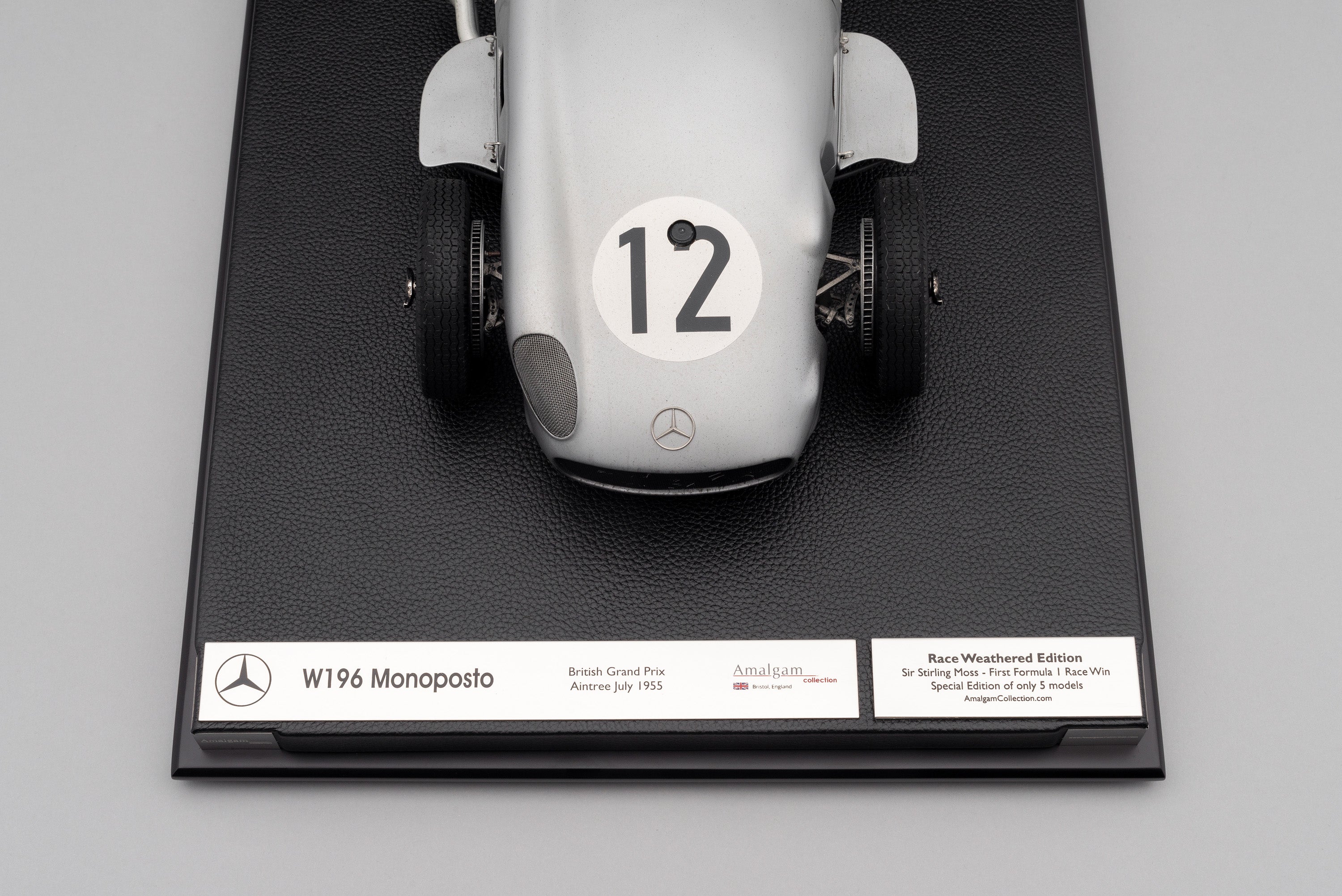 Mercedes-Benz W196 Monoposto - Ganador del GP de Gran Bretaña de 1955 - Moss - Carrera desgastada