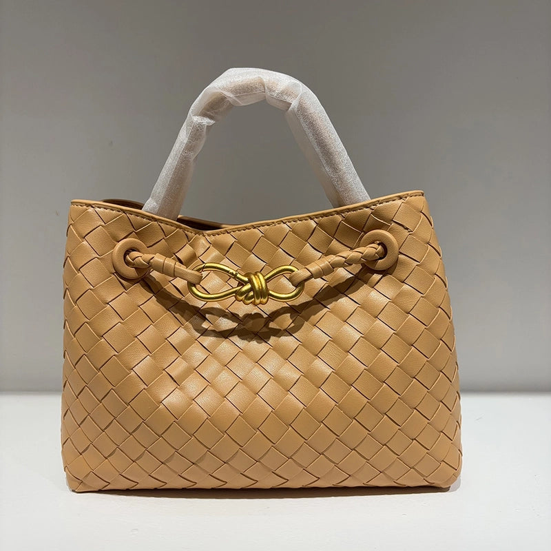 Women's Pu Leather Solid Color Classic Style Weave Square Magnetic Buckle Shoulder Bag