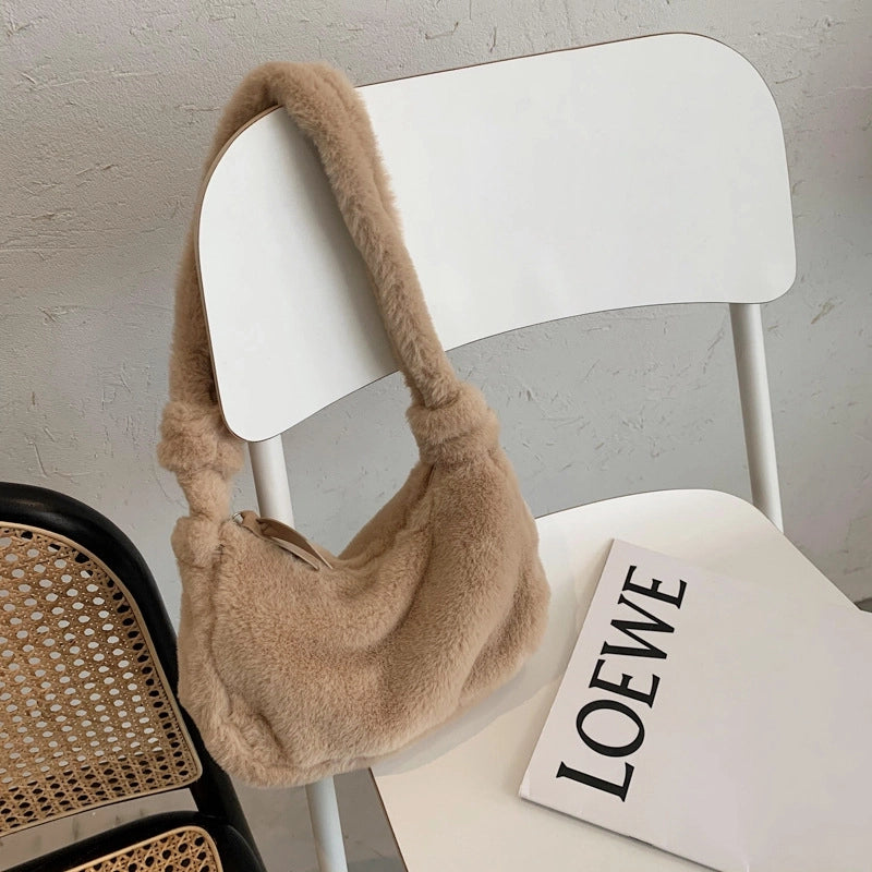 Autumn And Winter Mao Solid Color Mini Bag Casual Fashion Internet Popular Underarm Women's Bag Fashionable Western Style Plush Handbag