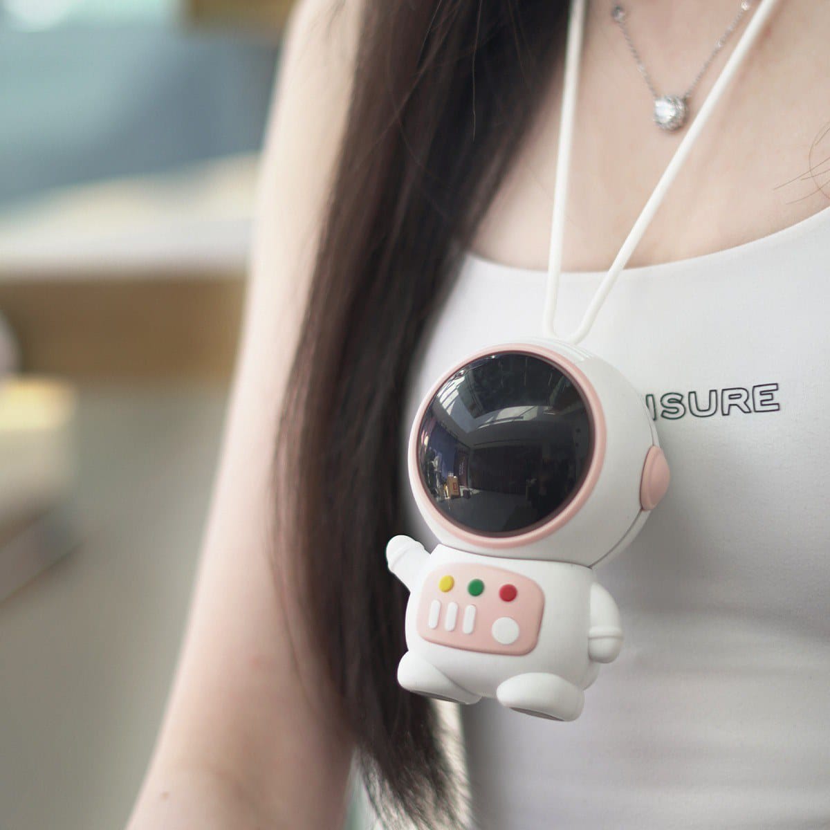 MINI SPACEMAN NECK FAN a?? PORTABLE USB RECHARGEABLE & HANDS-FREE