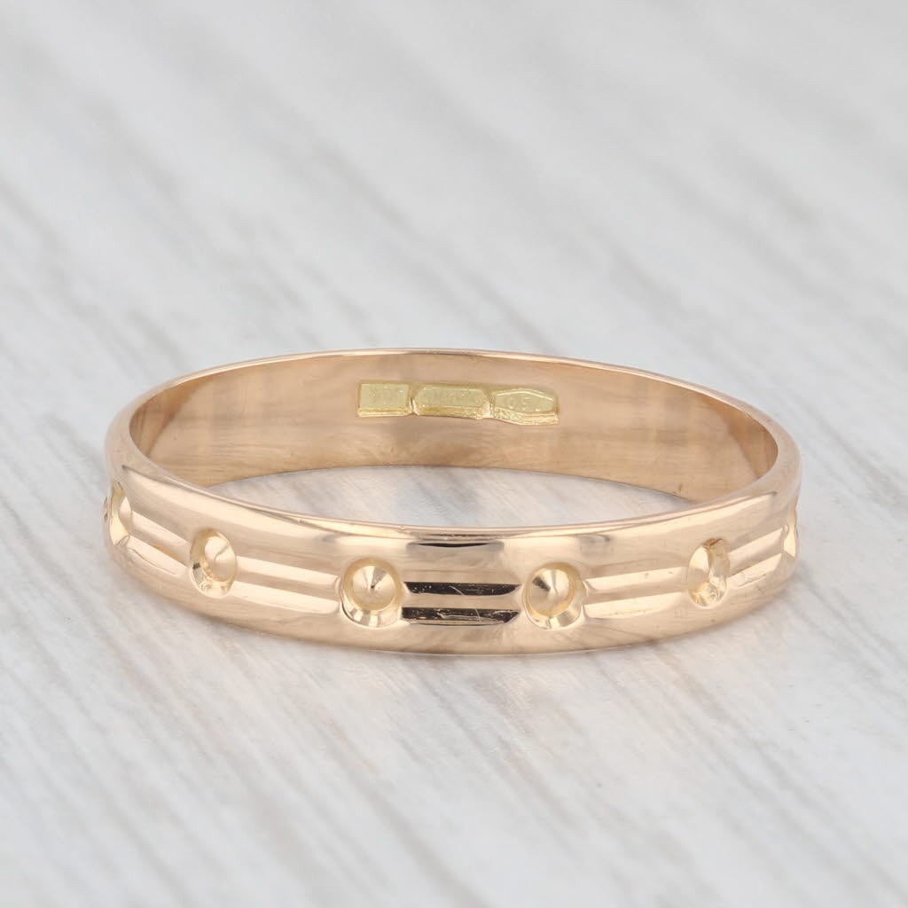 Vintage 18K Yellow Gold Etched Pattern Wedding Band Size 8.25 Ring