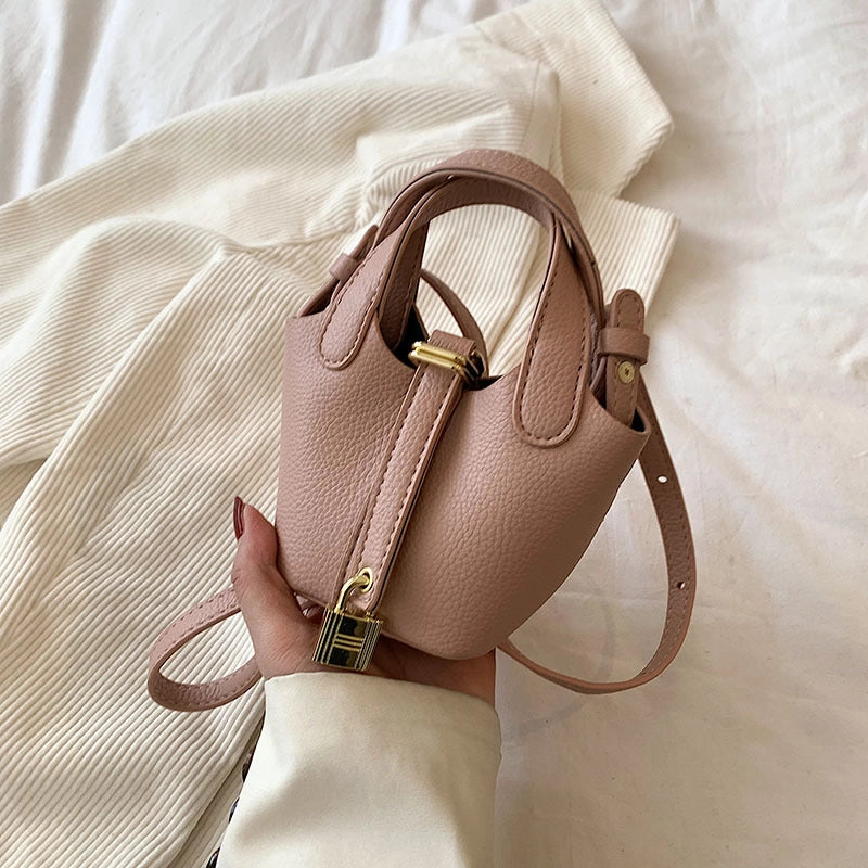 Women's Mini Pu Leather Solid Color Fashion Bucket Magnetic Buckle Crossbody Bag