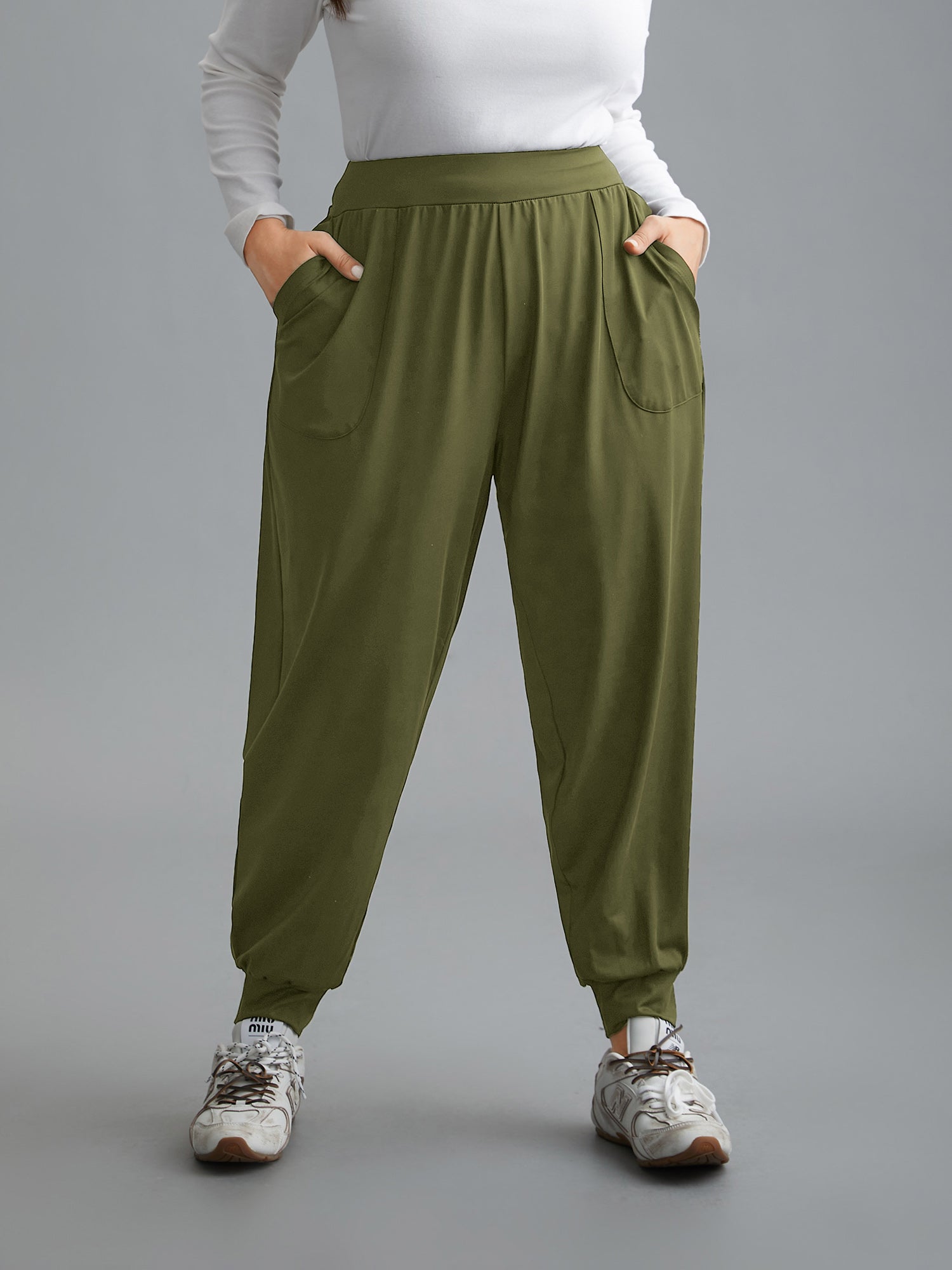 Elastic Waist Mid-Rise Yoga Jogger Pants