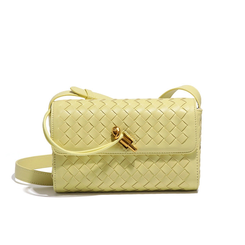 Women's Small Pu Leather Solid Color Streetwear Square Lock Clasp Shoulder Bag
