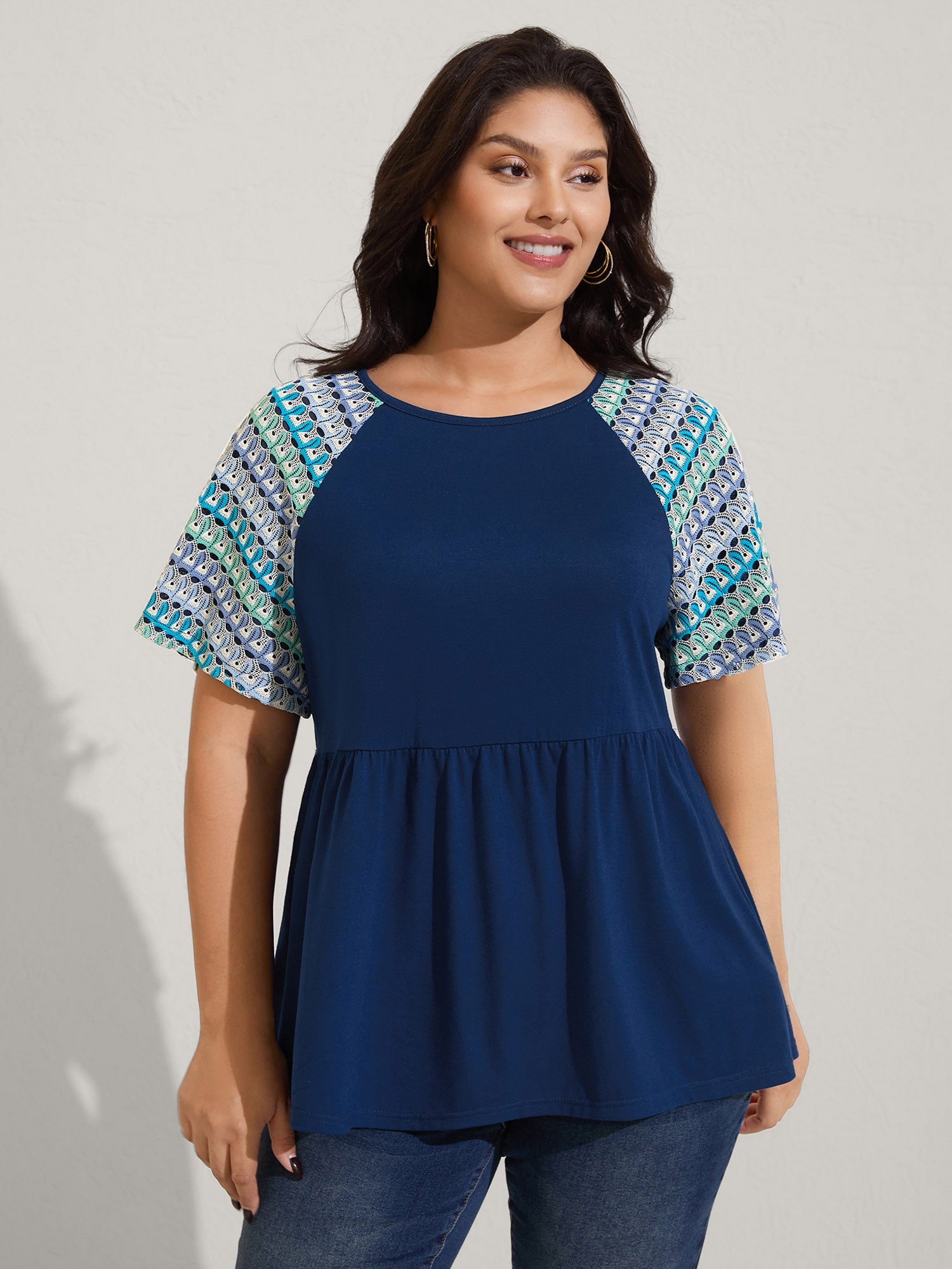 Colorful Crochet Raglan Sleeve T-Shirt