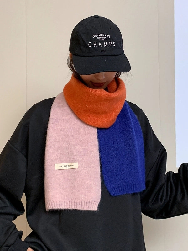 Women's Minimalist Color Block Acrylic Scarf