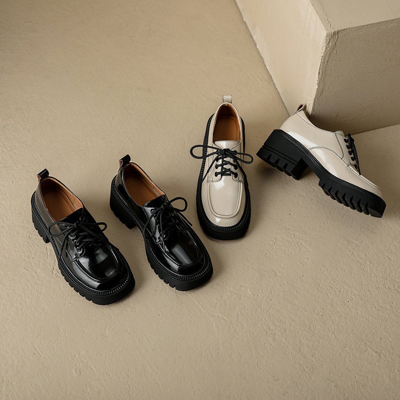 British Style Chunky Block Heel Derby Shoes Lace-Up Casual Oxford Shoes in Black/Beige