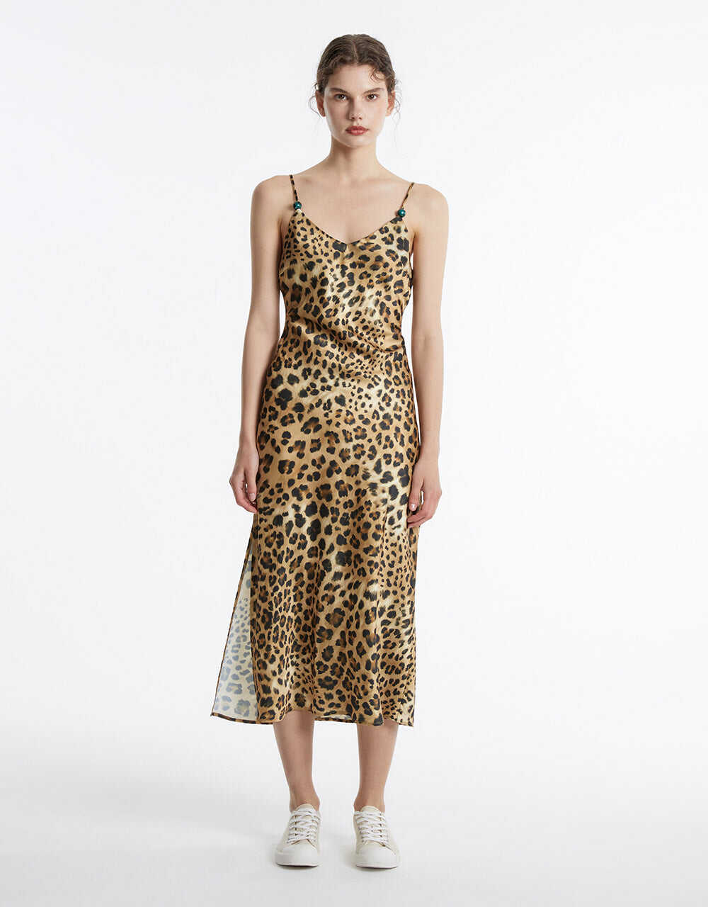 VESTIDO CON ESTAMPADO DE LEOPARDO