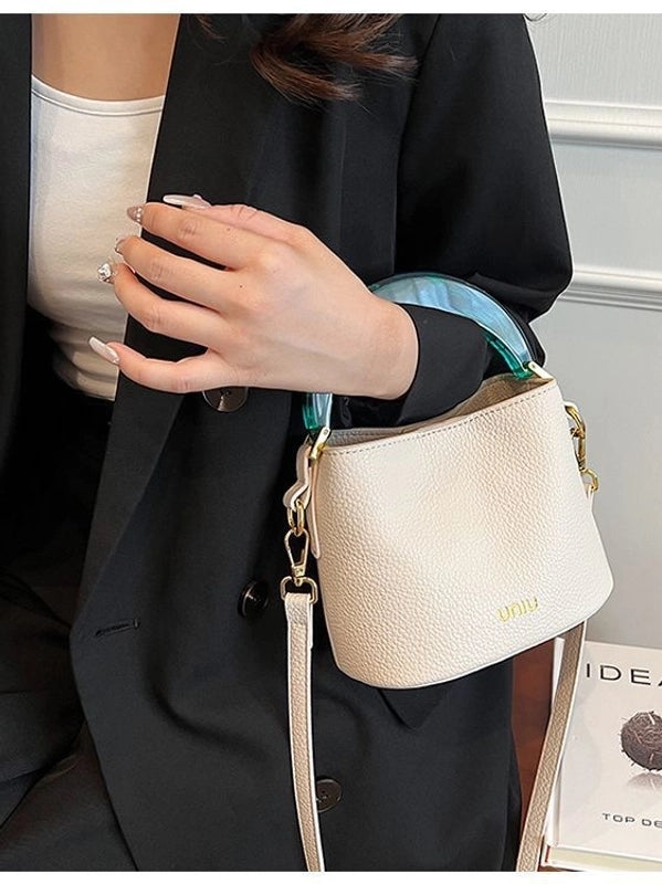 Women's Small All Seasons Pu Leather Solid Color Basic Bucket Lock Clasp Handbag