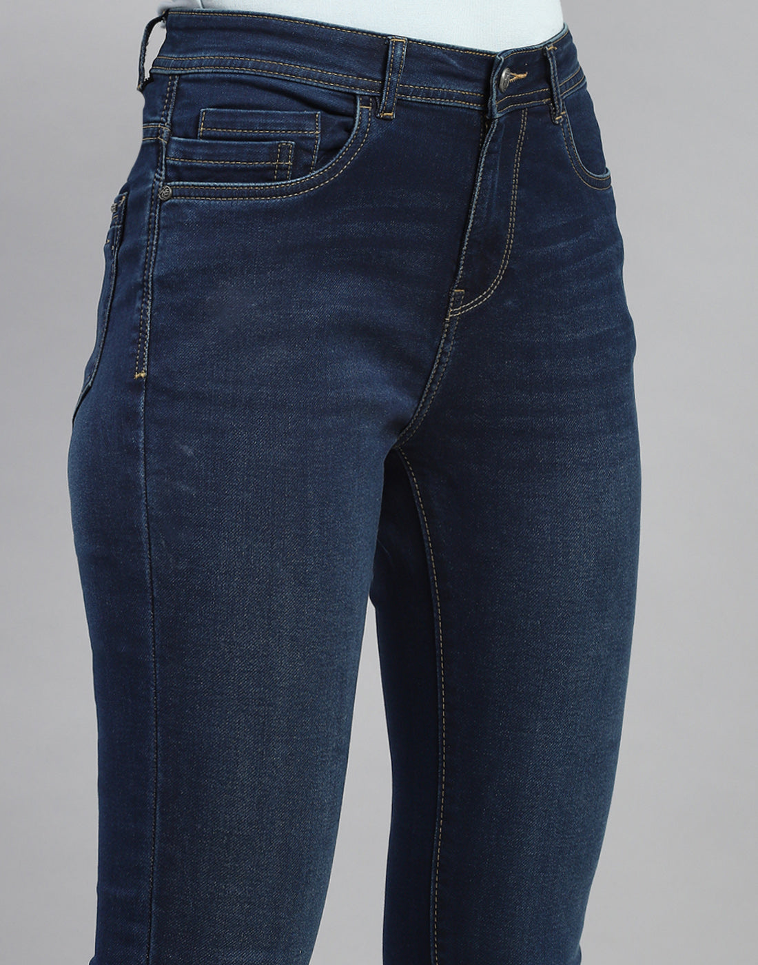 Women Dark Blue Light Wash Slim Fit Denim