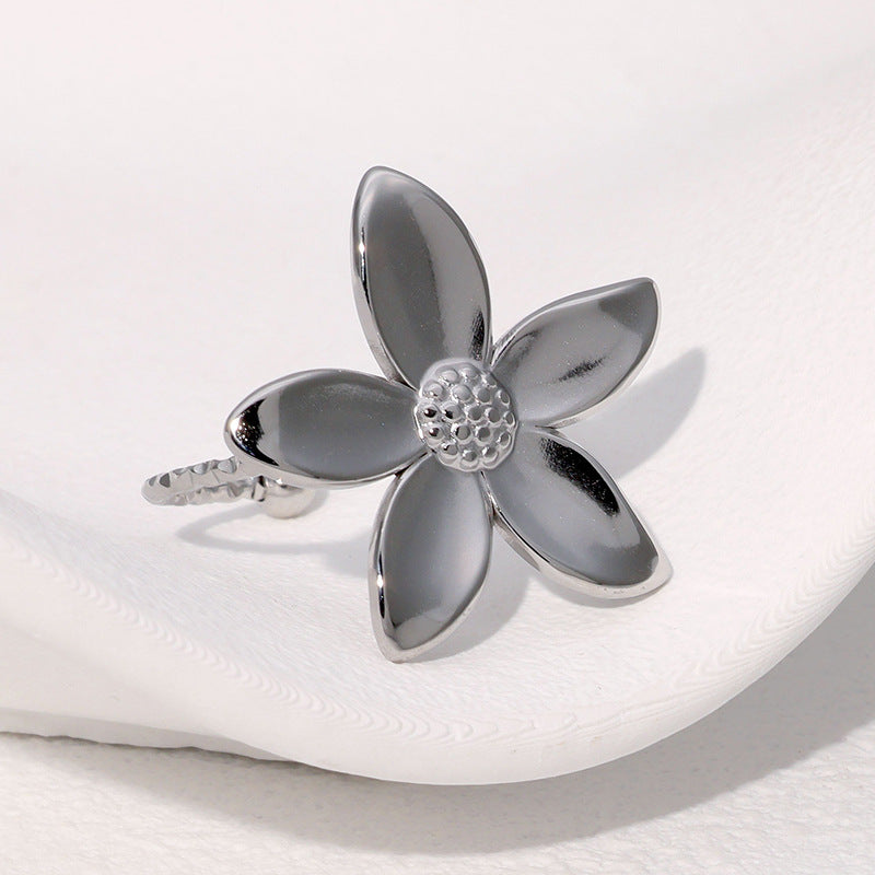 Simple And Fresh Ins Fashionable And Versatile Flower Gold-Plated Adjustable Sweet Stainless Steel Ring