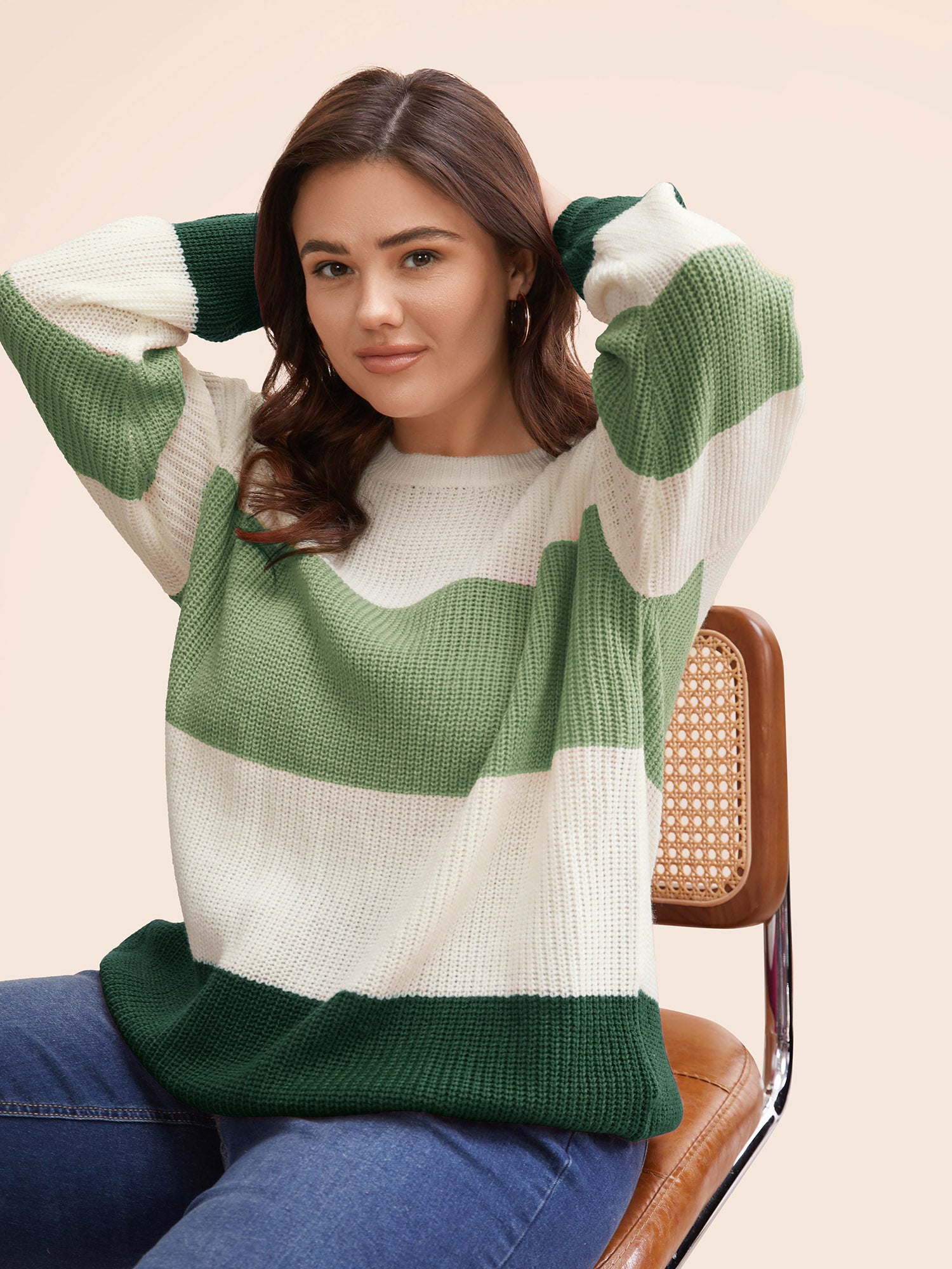 Round Neck Colorblock Contrast Pullover