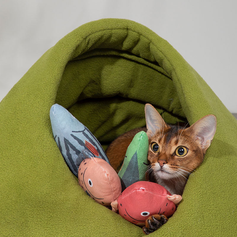 Fleece Semi-enclosed Cat Cave House Bed