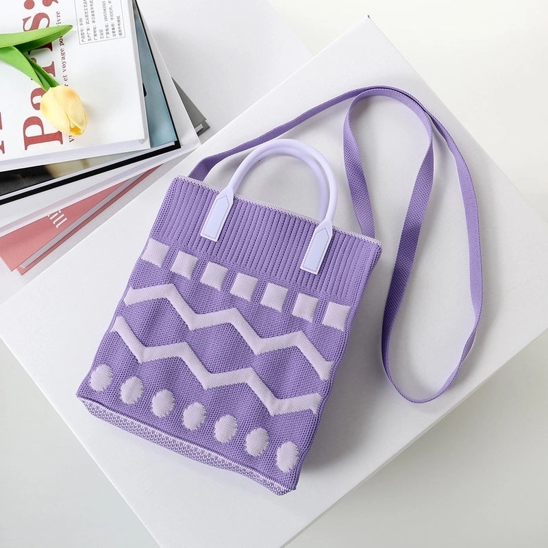 Women's Medium Cotton Plaid Waves Heart Shape Cute Basic Square Open Square Bag