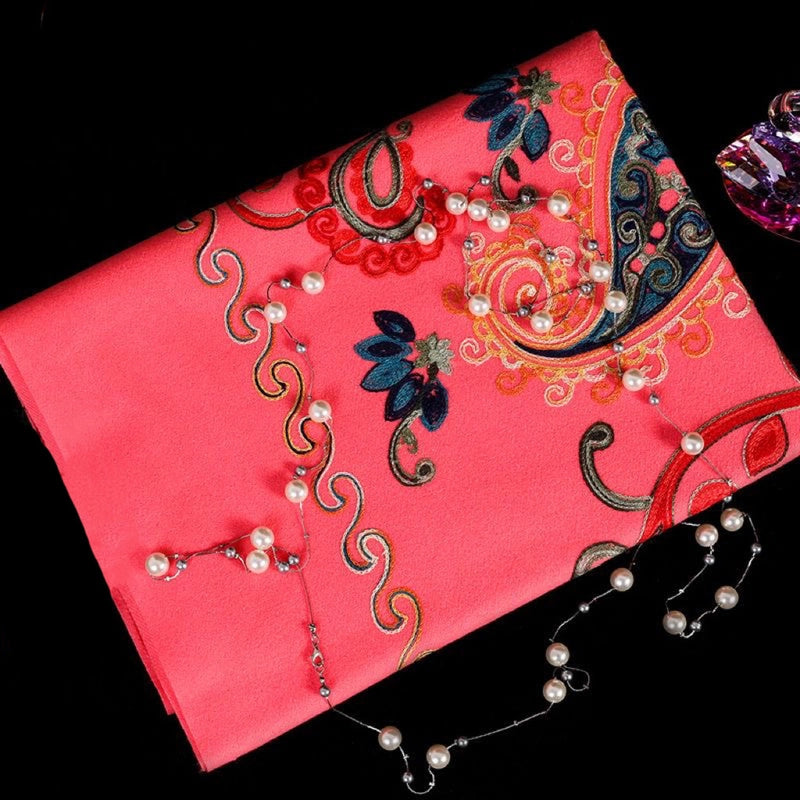 Women's Minimalist Flower Imitation Cashmere Embroidery Scarf