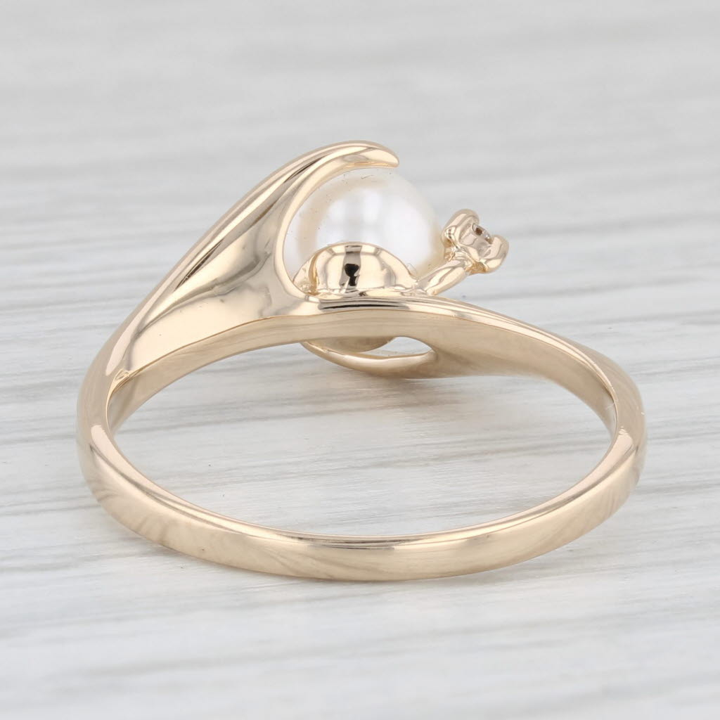 0.20ctw Cultured Pearl and Diamond 14K Yellow Gold Ring