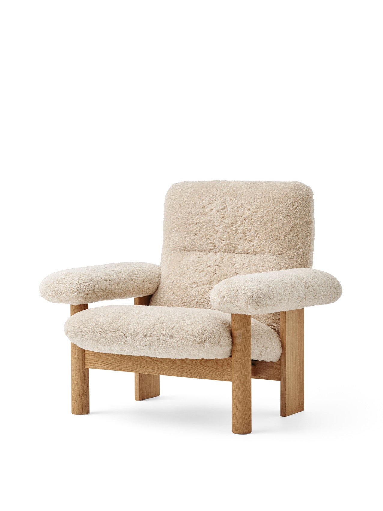 Brasilia Lounge Chair. Sheepskin