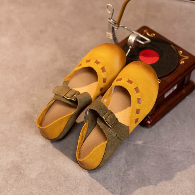Distinctive Leather Mary Jane Flats Round Toe Buckle Strap Casual Shoes in Yellow Coffee/Yellow Brown