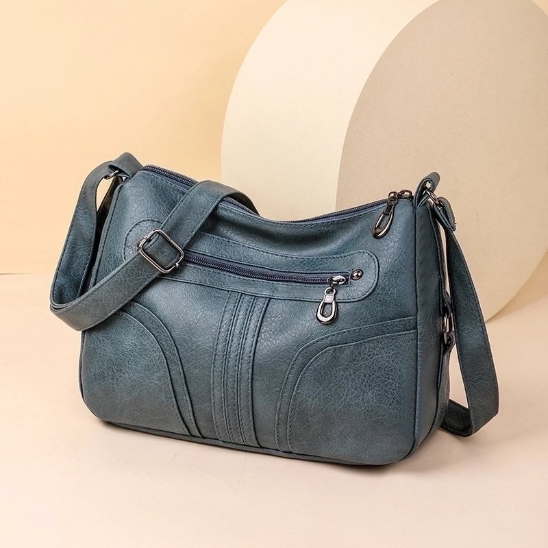 Women's Pu Leather Solid Color Vintage Style Square Zipper Square Bag