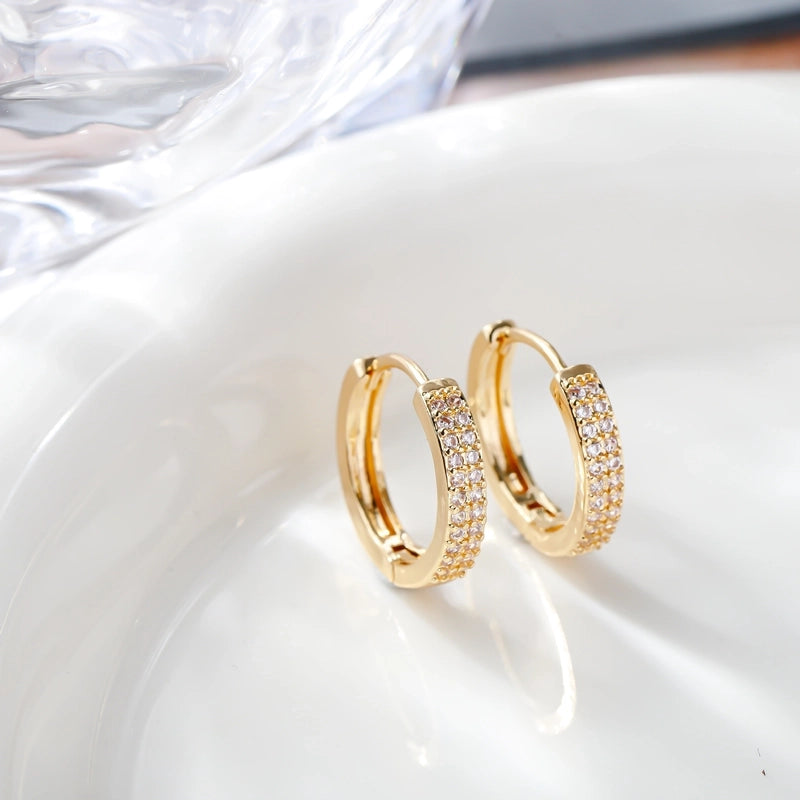 S925 Silver Needle  Europe And The United States High Sense Of Light Luxury Commuting Zircon Ear Buckle Female Full Of Drill  Wind Jewelry