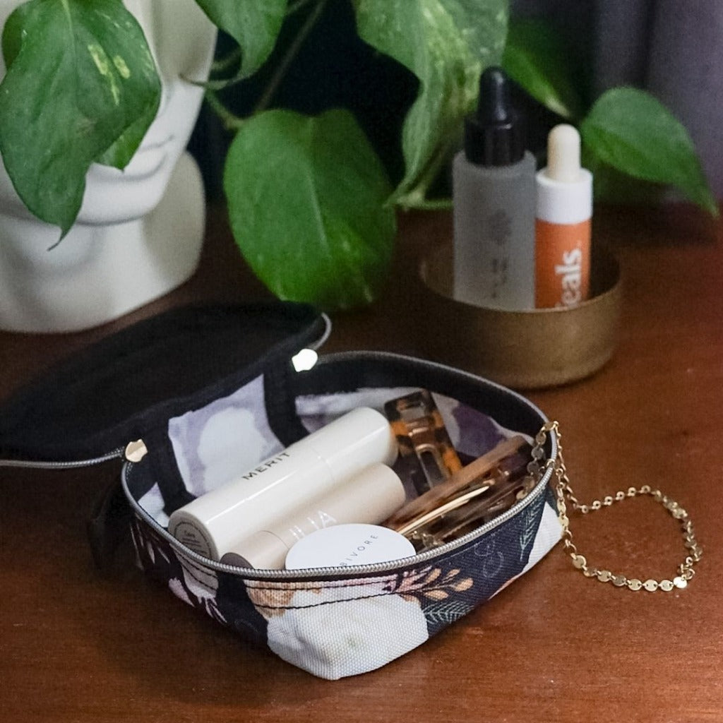 Chelsea + Cole for Itzy Ritzy Pack Like a Boss? Packing Cubes