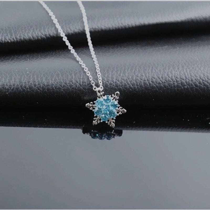 Christmas Series  Style Trendy Snowflake Full Zircon Pendant Crystal Sparkling Necklace Direct Sales