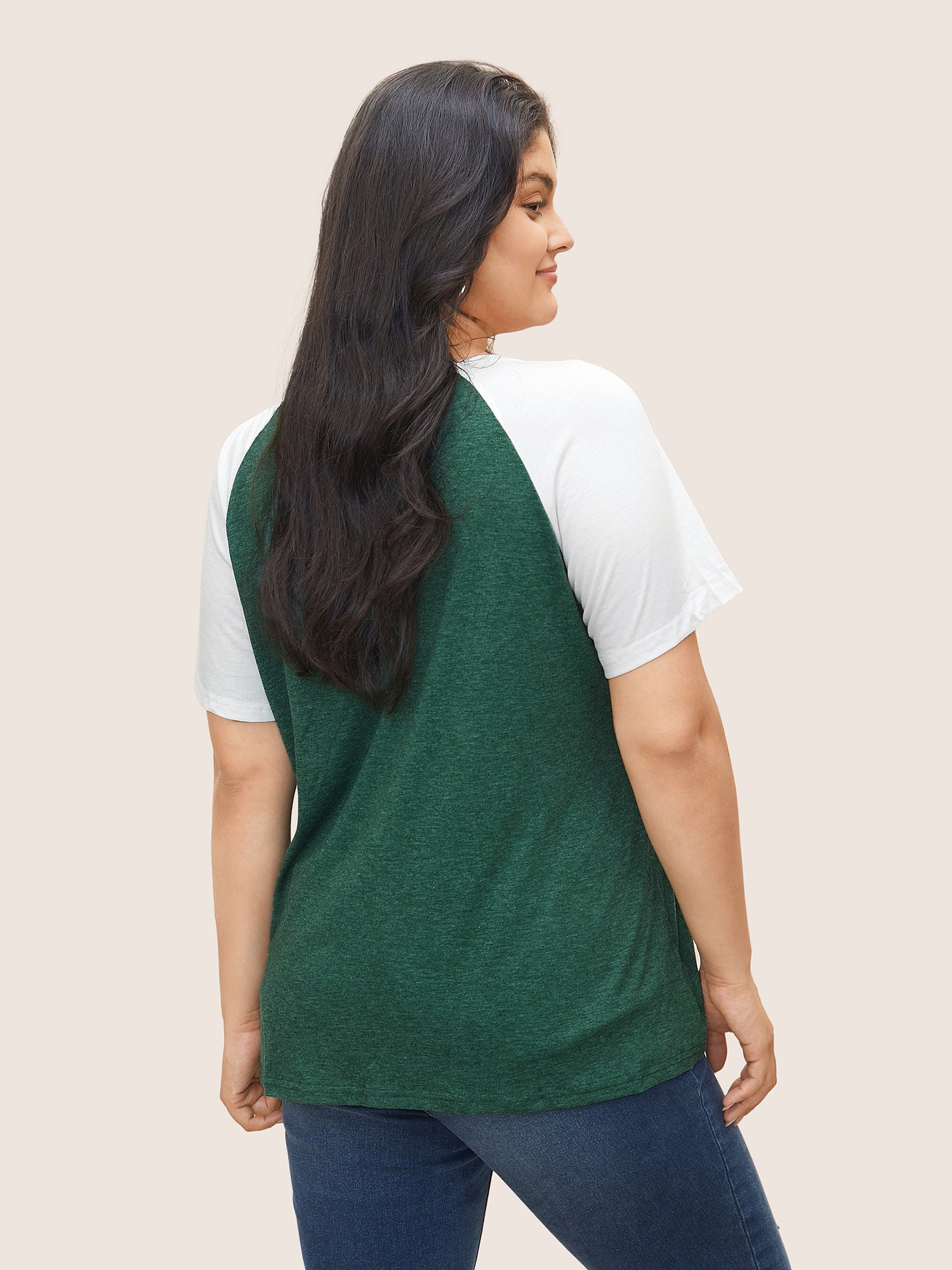 Colorblock Contrast Notched Raglan Sleeve T-shirt