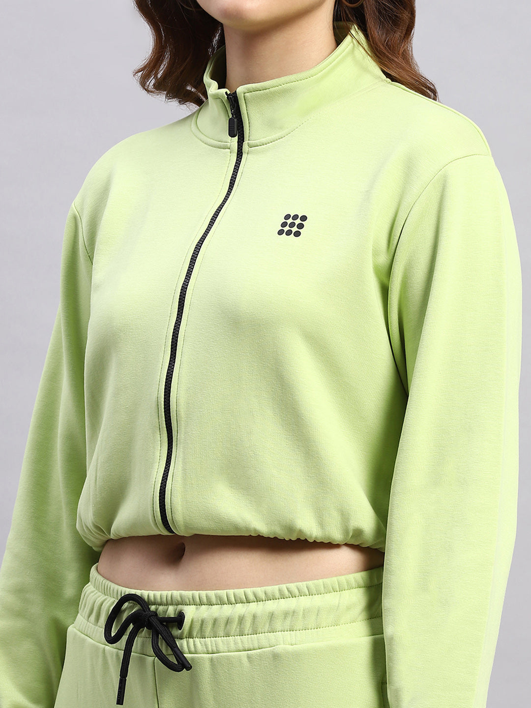 Women Green Solid Mock Neck Full Sleeve Tracksuit