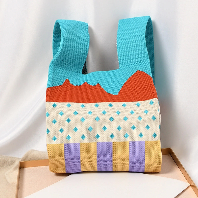 Women's Small Polyester Geometric Streetwear Open Tote Bag