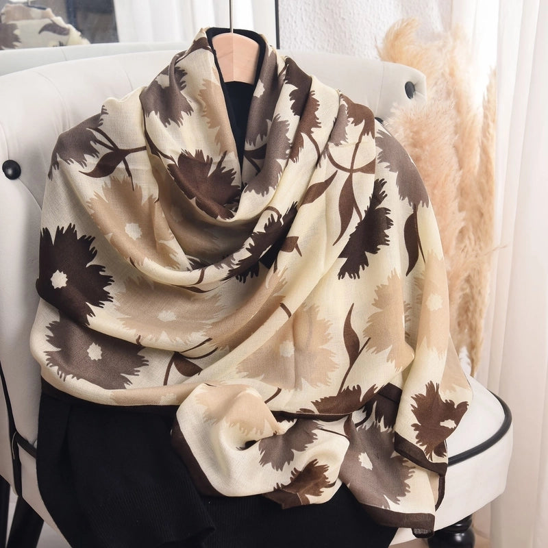 Women's Elegant Lady Ditsy Floral Rayon Polyester Printing And Dyeing Dyeing Floral Scarf Shawl