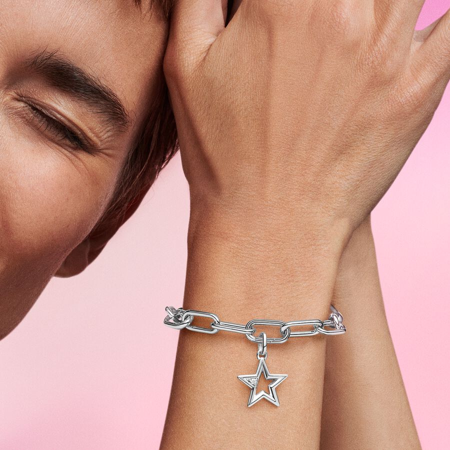 Pandora ME Sparkling Star Medallion Charm