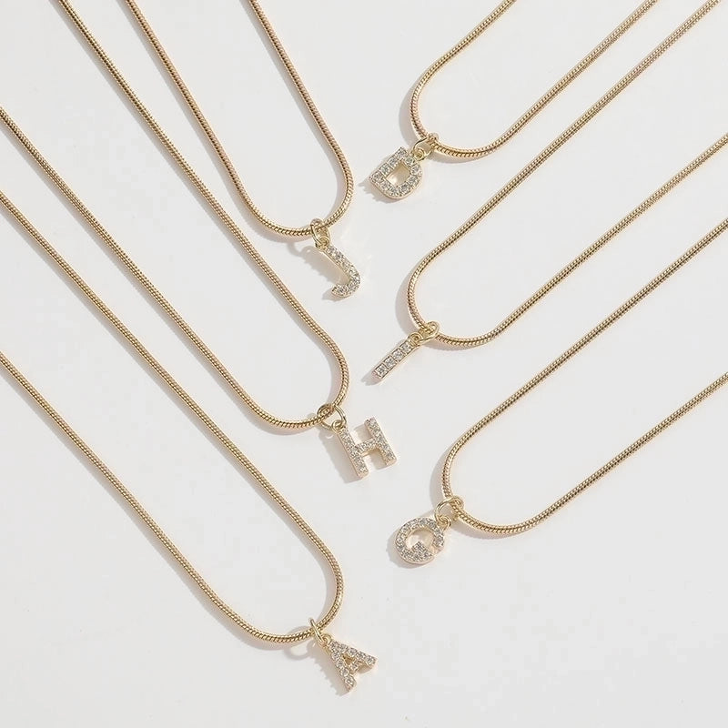 304 Stainless Steel Copper Classic Style Inlay Letter Zircon Pendant Necklace