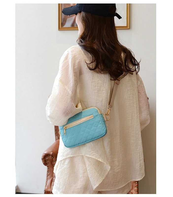 Women's Small Nylon Solid Color Basic Classic Style Square Zipper Fanny Pack