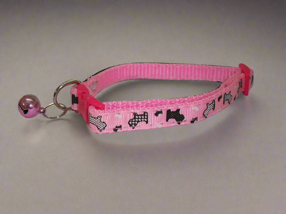 Cat collar with bell