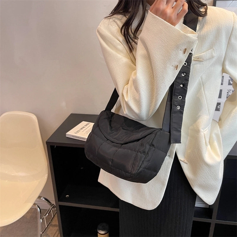 Women's Bag New Winter Fashion Trend Crossbody Bag Simple Portable Tote Bag Fashion Simple Shoulder Bag
