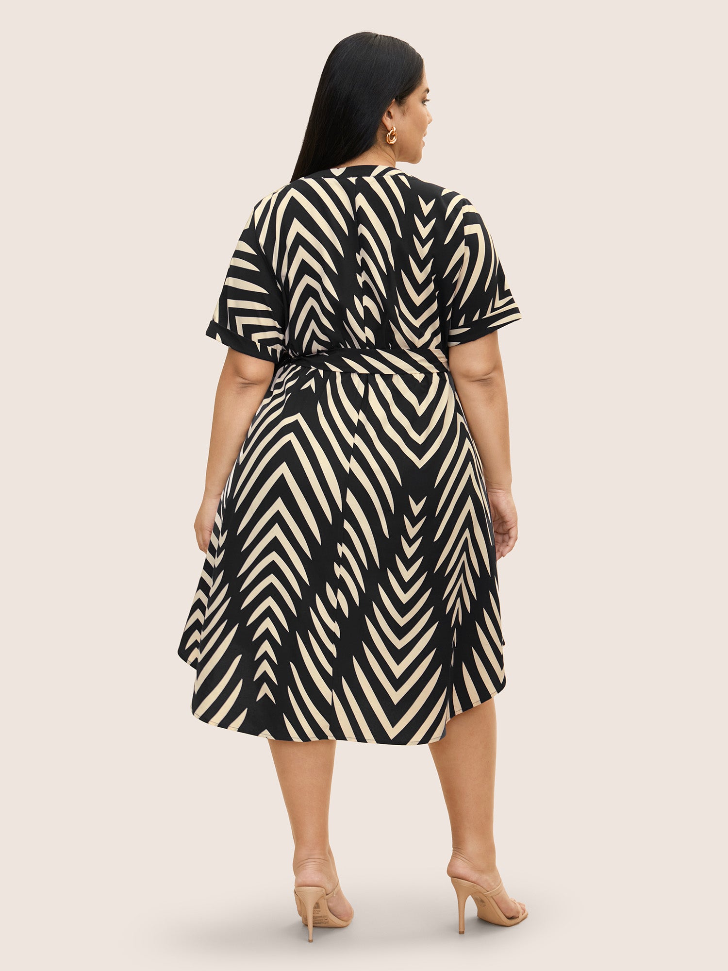 Geometric Belted Dolman Sleeve Curved Hem Dress