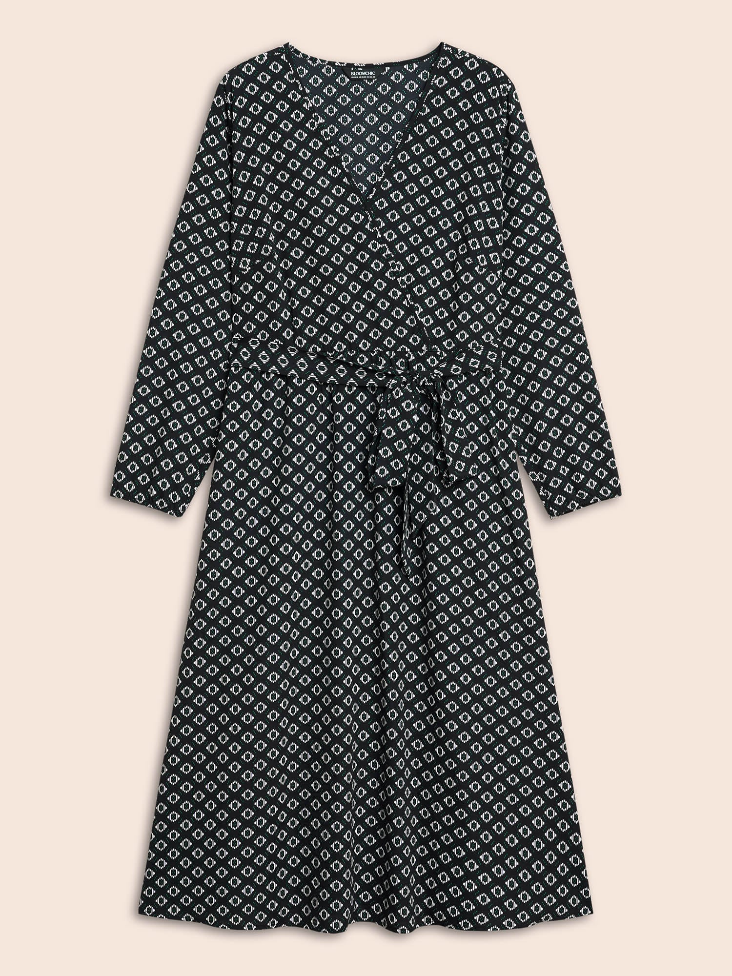 Geometric Overlap Collar Belted Dress