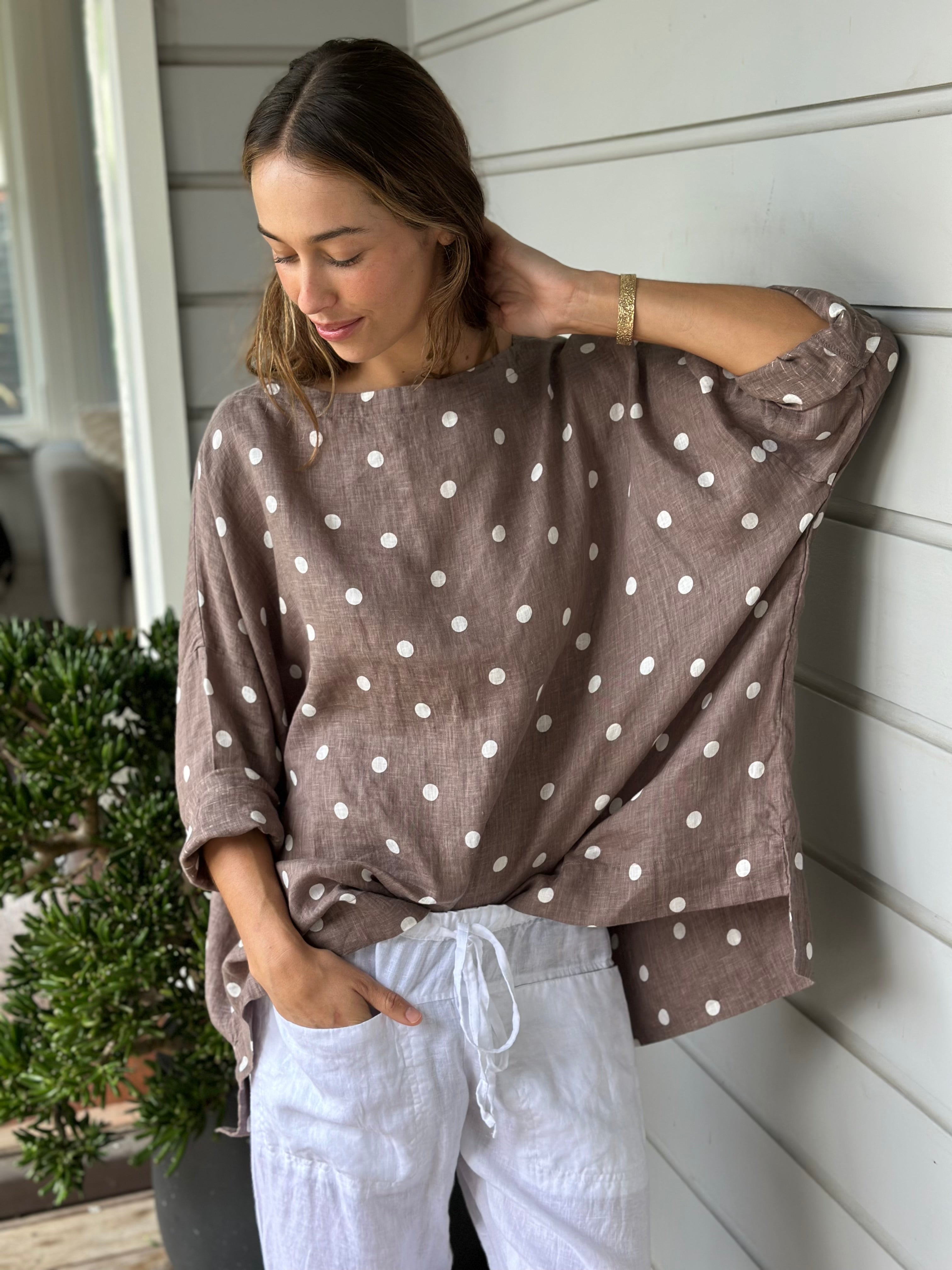 avril top - soft bark spot linen