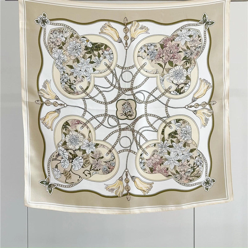 Women's Elegant Retro Lady Printing Silk Silk Scarf