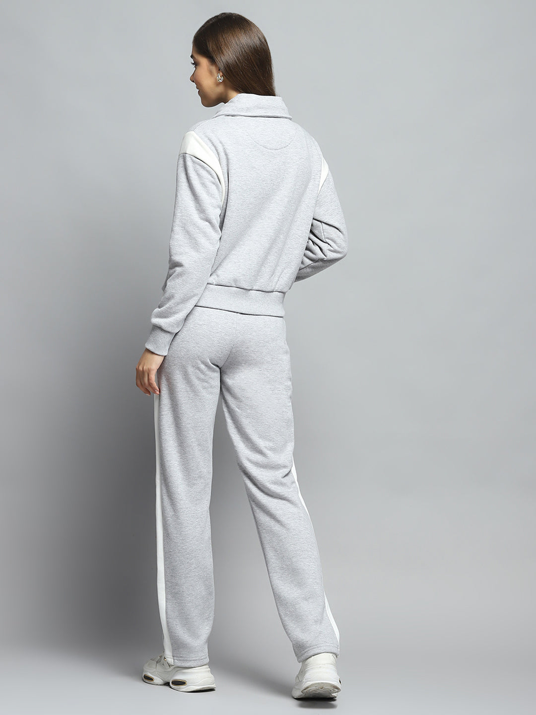 Women Grey Printed Collar Full Sleeve Tracksuit