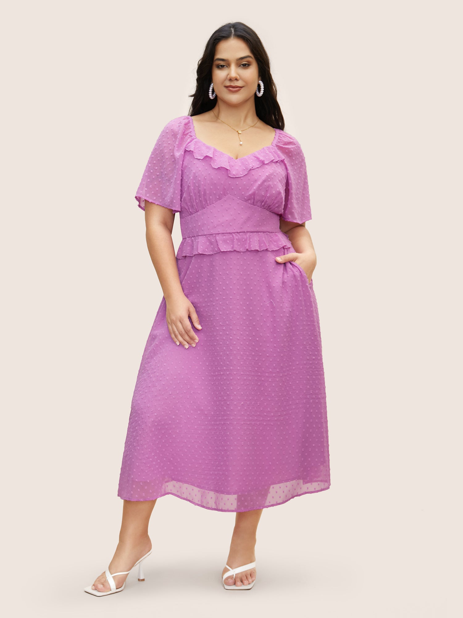 Textured Ruffles Shirred Raglan Sleeve Dress