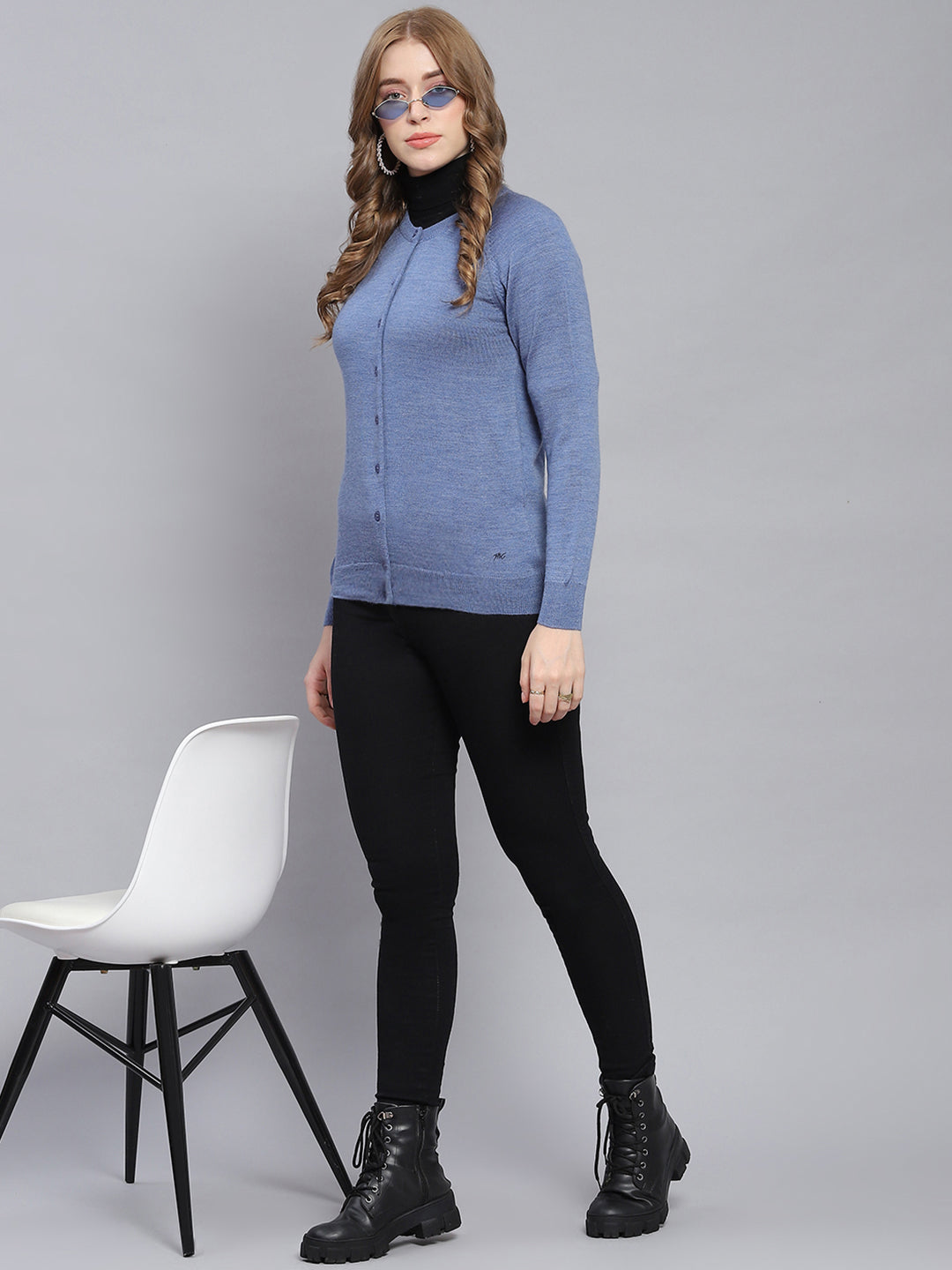 Women Blue Solid Round Neck Full Sleeve Cardigans