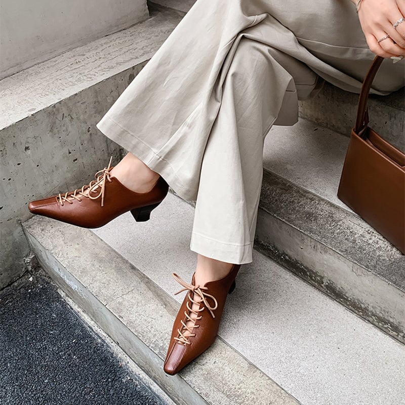 55mm Kitten Heel Cross Strap Horsehide Point Toe Oxford Tie Pumps in Beige/Black/Brown
