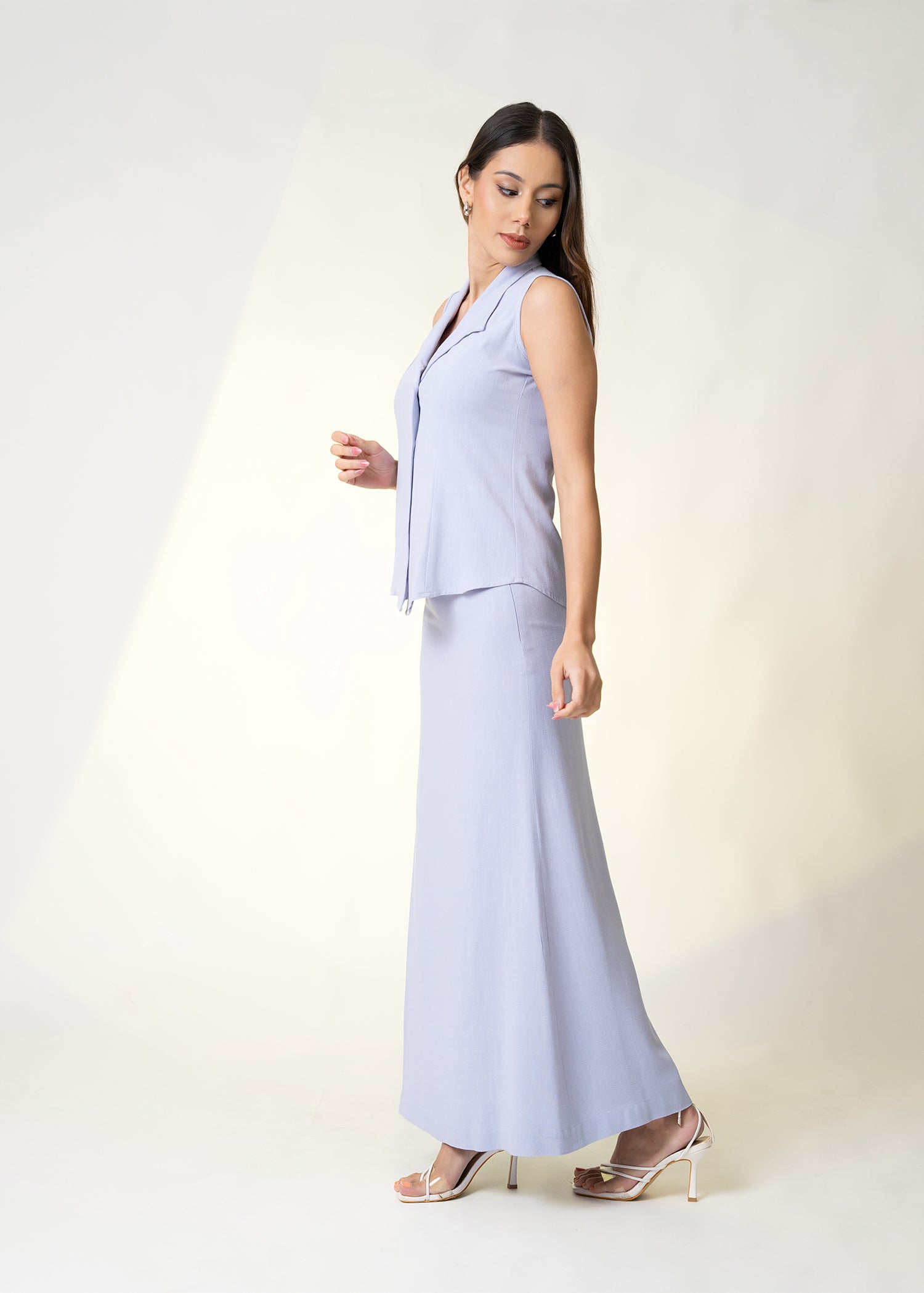 Sleeveless Button Down Blouse With Wide Collar