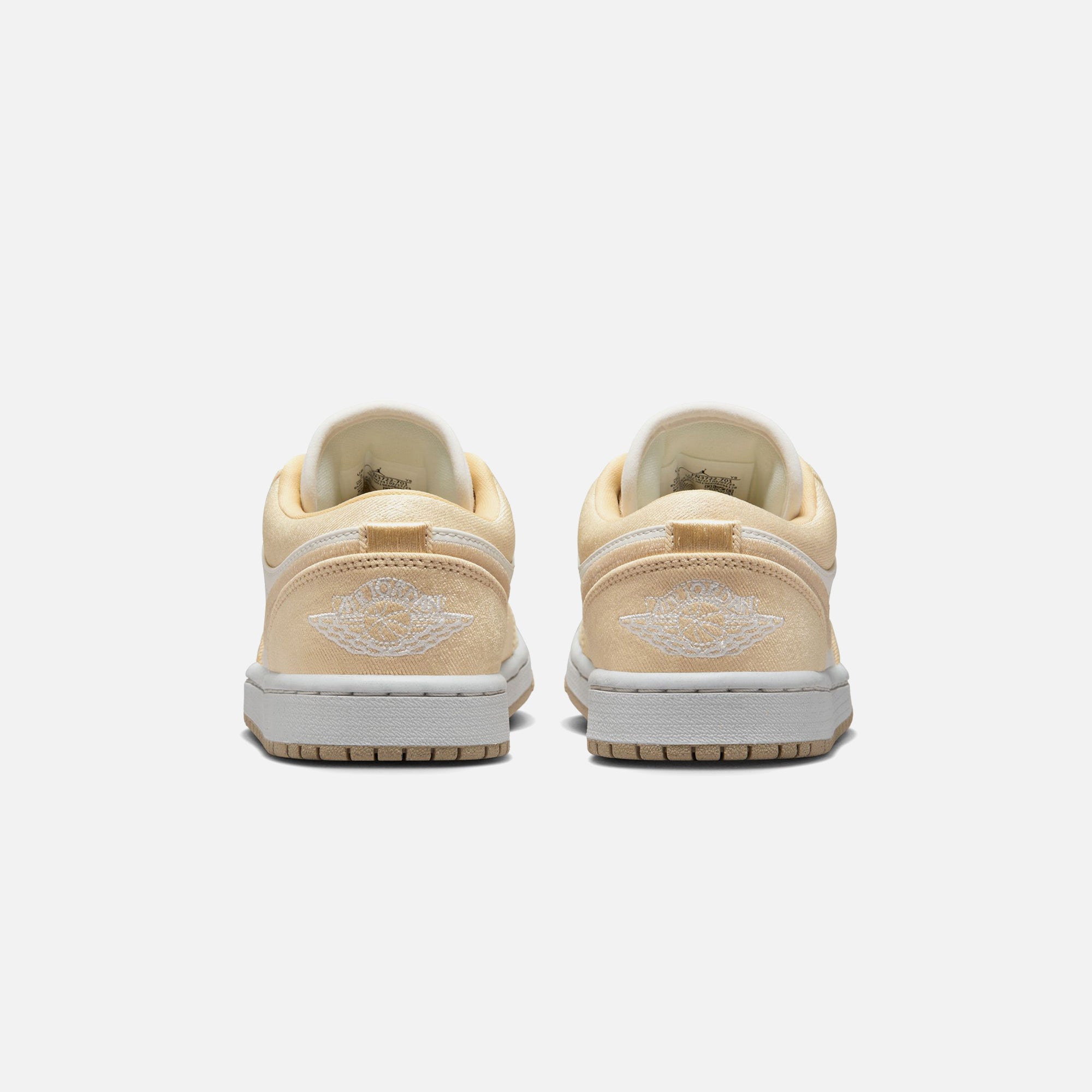 Jordan WMNS Air Jordan 1 Low SE - Team Gold / Sail