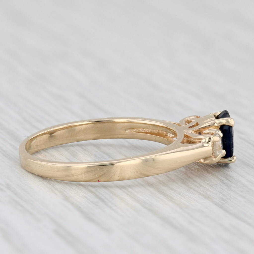 0.70ctw Oval Blue Sapphire Diamond Ring 14k Yellow Gold Size 6
